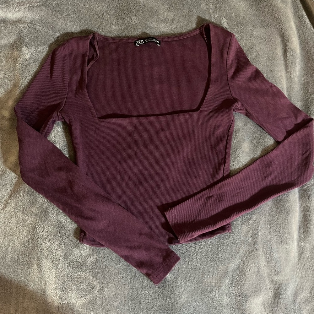 Zara Women's Plum Long Sleeve Square neck Top